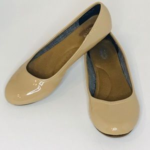 Dr. Scholls- Flats- 7.5